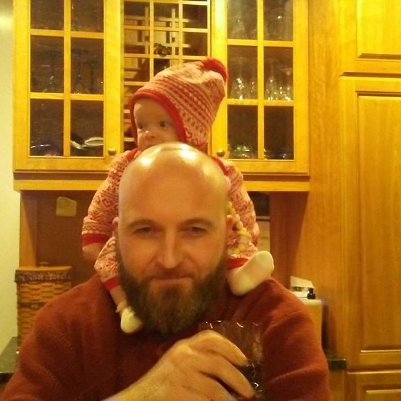 Meet your Posher, Chris - Picture 1 of 1